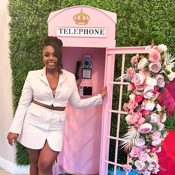 CREAM BUTTON FRONT TAILORED MINI SKIRT & JACKET - Picture 2 of 3